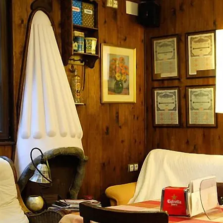 Hostal Vidaller-3